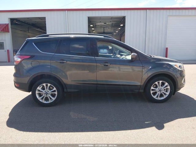 45685064 :رقم المزاد ، 1FMCU9GD7JUD08514 vin ، 2018 Ford Escape Se مزاد بيع