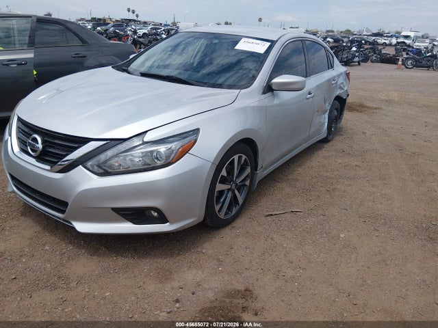 Nissan Altima 2.5 Sr 2017 1N4AL3AP3HN320023 Image 2