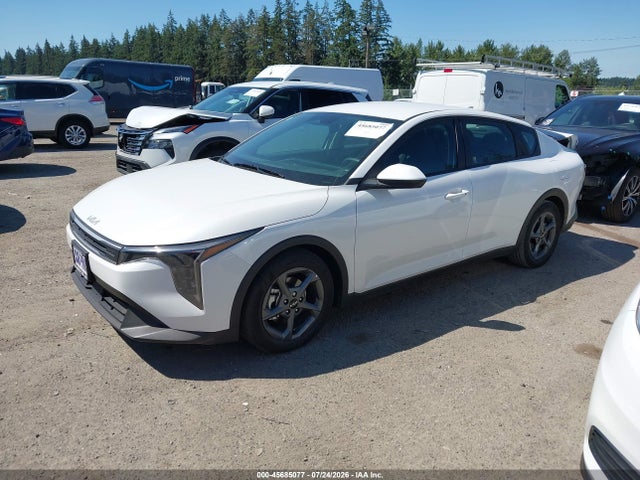 KIA K4 Lxs 2025 3KPFT4DE9SE008381 Image 2