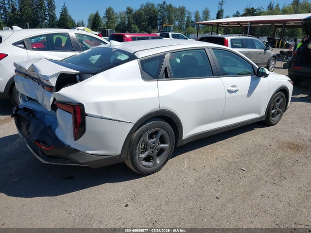KIA K4 Lxs 2025 3KPFT4DE9SE008381 Image 4