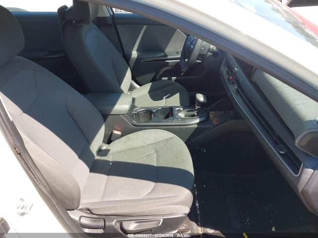 KIA K4 Lxs 2025 3KPFT4DE9SE008381 Image 5