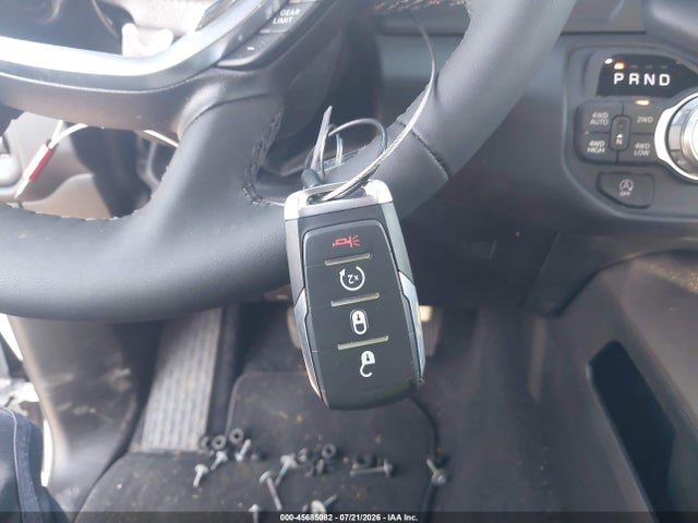 Продажа на аукционе авто 2026 Ram 1500 Laramie  4x4 5'7 Box, vin: 3C6SRFJP8T4203353, номер лота: 45685082