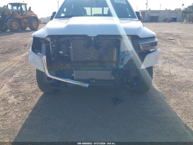 Продажа на аукционе авто 2026 Ram 1500 Laramie  4x4 5'7 Box, vin: 3C6SRFJP8T4203353, номер лота: 45685082