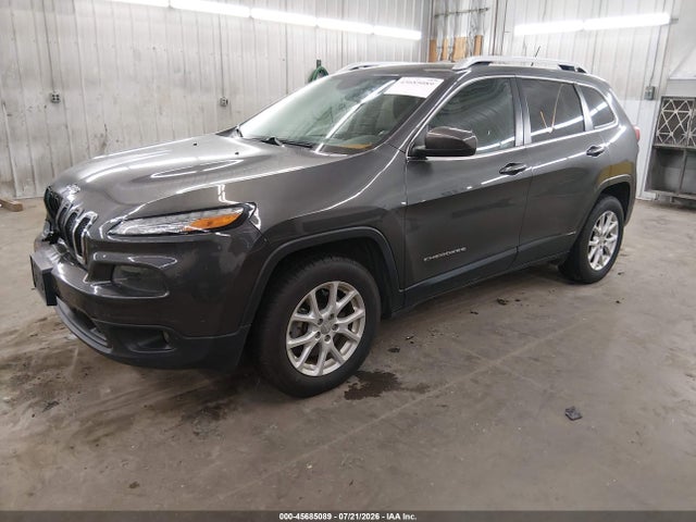 45685089 :رقم المزاد ، 1C4PJMCS0FW652395 vin ، 2015 Jeep Cherokee Latitude مزاد بيع