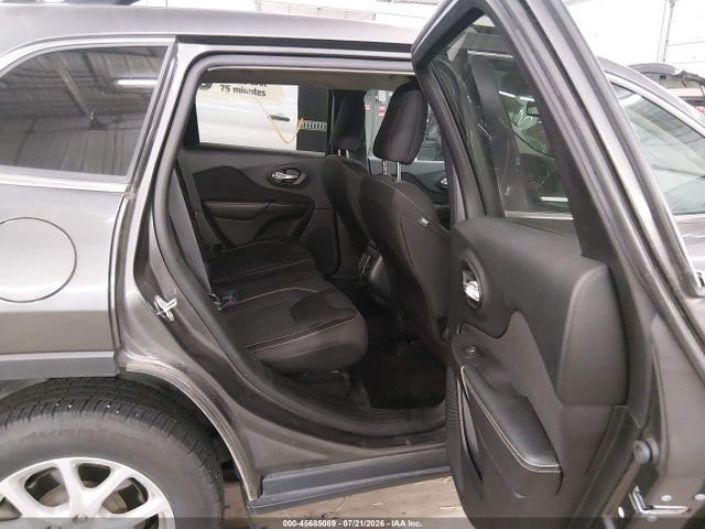 45685089 :رقم المزاد ، 1C4PJMCS0FW652395 vin ، 2015 Jeep Cherokee Latitude مزاد بيع