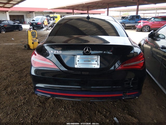 WDDSJ4EB6JN603567 Mercedes-Benz CLA 250