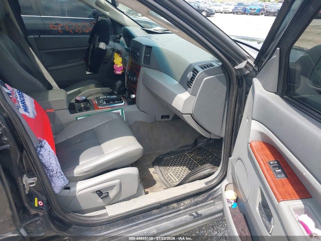 45685130 :رقم المزاد ، 1J8HR58255C666104 vin ، 2005 Jeep Grand Cherokee Limited مزاد بيع