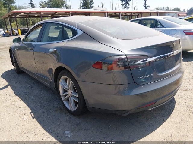 Tesla Model S P85 2014 5YJSA1H15EFP32710 Image 3