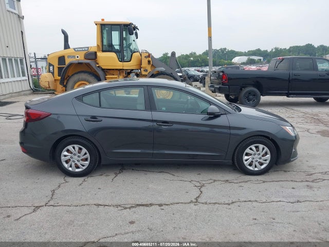 Продаж на аукціоні авто 2020 Hyundai Elantra Se, vin: 5NPD74LF2LH613331, номер лоту: 45685211