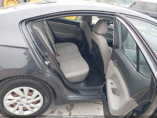 Продаж на аукціоні авто 2020 Hyundai Elantra Se, vin: 5NPD74LF2LH613331, номер лоту: 45685211