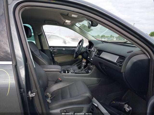 45685218 :رقم المزاد ، WVGEF9BP4DD009250 vin ، 2013 Volkswagen Touareg Vr6 Sport مزاد بيع