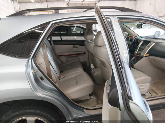 45685237 :رقم المزاد ، 2T2HA31U44C011657 vin ، 2004 Lexus Rx 330 مزاد بيع