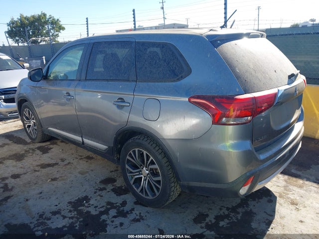 Mitsubishi Outlander Es 2016 JA4AD2A34GZ005585 Image 3