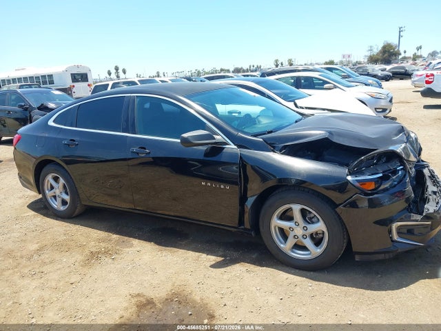 1G1ZC5ST2HF252062 Chevrolet Malibu 1fl