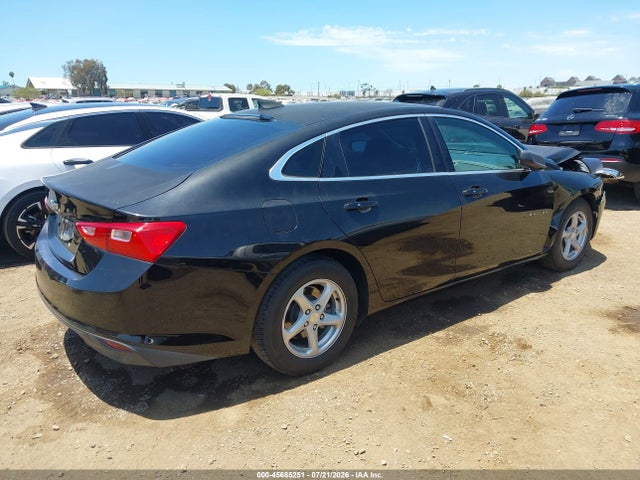 1G1ZC5ST2HF252062 Chevrolet Malibu 1fl