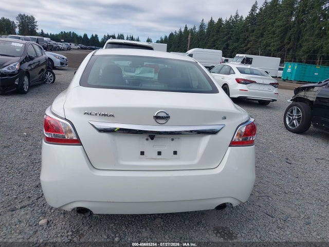 Nissan Altima 2.5 S 2015 1N4AL3AP2FC282261 Image 17