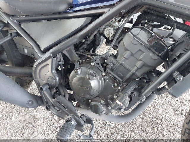 2021 Honda Cmx300 მანქანა იყიდება აუქციონზე, vin: MLHNC5304M5401014, აუქციონის ნომერი: 45685258