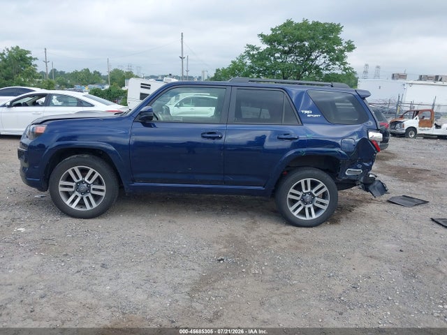 2022 Toyota 4runner Trd Sport მანქანა იყიდება აუქციონზე, vin: JTESU5JR9N6064609, აუქციონის ნომერი: 45685305