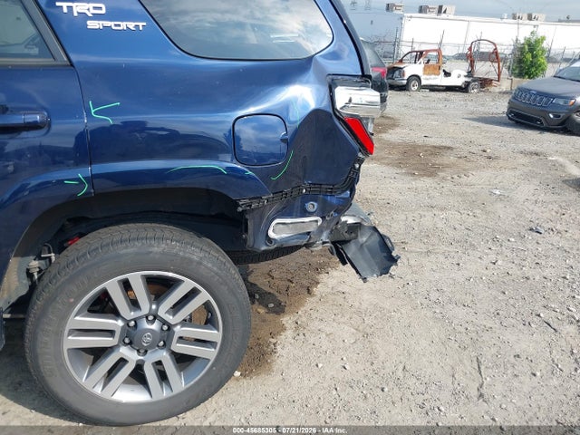 2022 Toyota 4runner Trd Sport მანქანა იყიდება აუქციონზე, vin: JTESU5JR9N6064609, აუქციონის ნომერი: 45685305