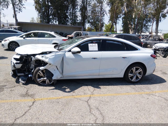 2025 Audi All-new A5 Premium Tfsi Quattro S Tronic მანქანა იყიდება აუქციონზე, vin: WAU1BCFU2SN058513, აუქციონის ნომერი: 45685312