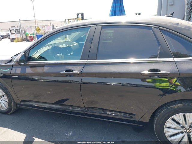 Продаж на аукціоні авто 2020 Volkswagen Jetta 1.4t R-line/1.4t S/1.4t Se, vin: 3VWC57BU4LM080005, номер лоту: 45685348