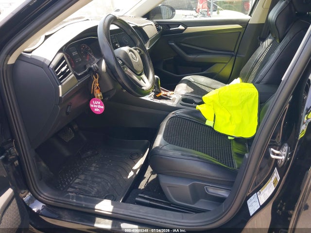Продаж на аукціоні авто 2020 Volkswagen Jetta 1.4t R-line/1.4t S/1.4t Se, vin: 3VWC57BU4LM080005, номер лоту: 45685348