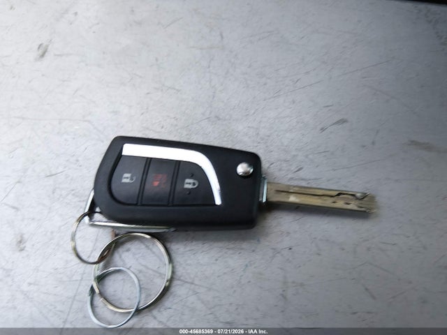 Scion IM 2016 JTNKARJE0GJ519506 Image 11