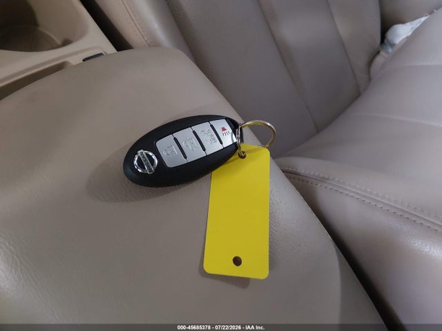 2015 Nissan Rogue Sl მანქანა იყიდება აუქციონზე, vin: 5N1AT2MV3FC795674, აუქციონის ნომერი: 45685378