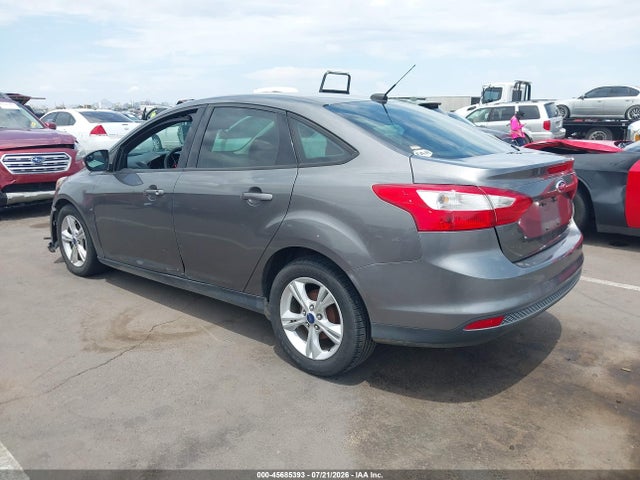 Ford FOCUS SE 2014 1FADP3F21EL363121 Image 3