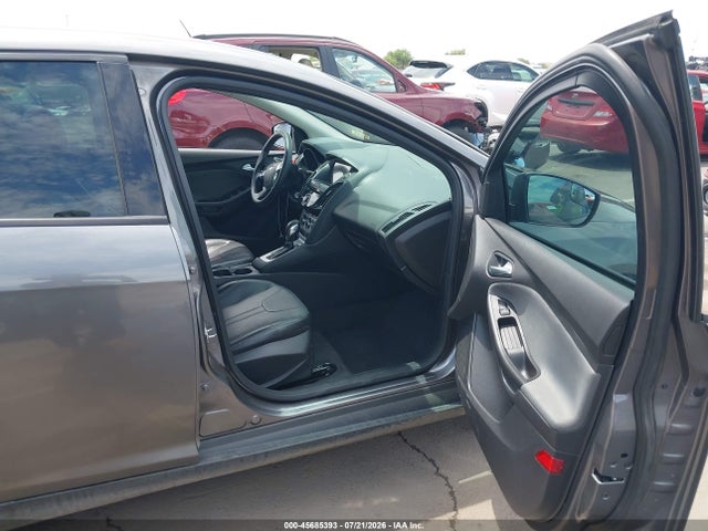 Ford FOCUS SE 2014 1FADP3F21EL363121 Image 5