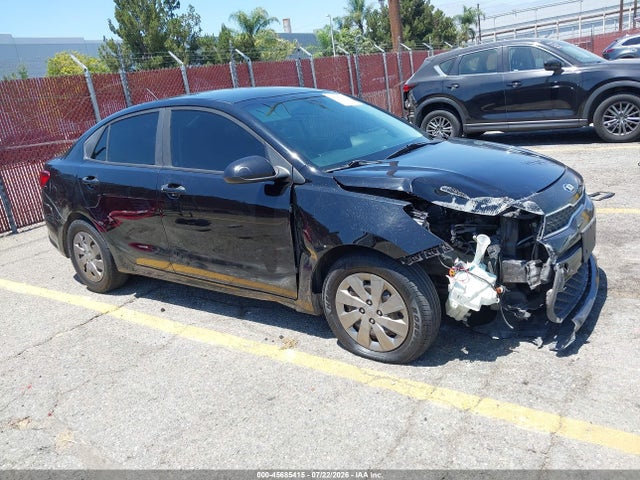 2019 3KPA24AB4KE183435 main image