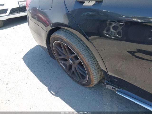 Продажа на аукционе авто 2019 Mercedes-benz Amg S 63 4matic, vin: WDDUG8JB2KA440882, номер лота: 45685421