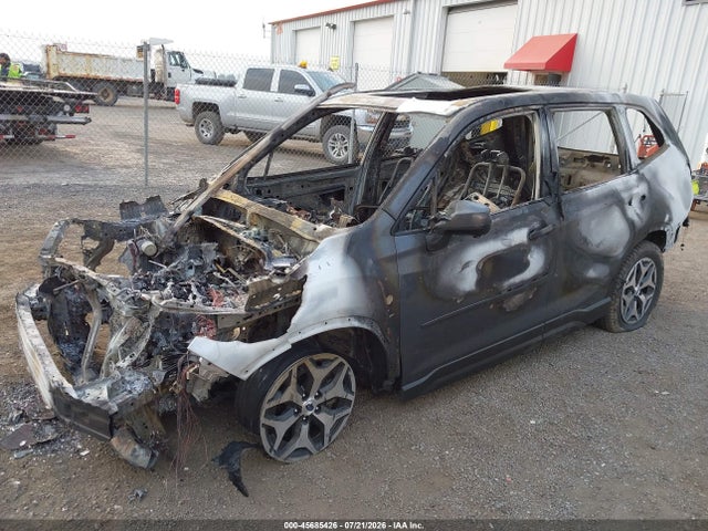 Subaru Forester Premium 2022 JF2SKAEC6NH459734 Image 2