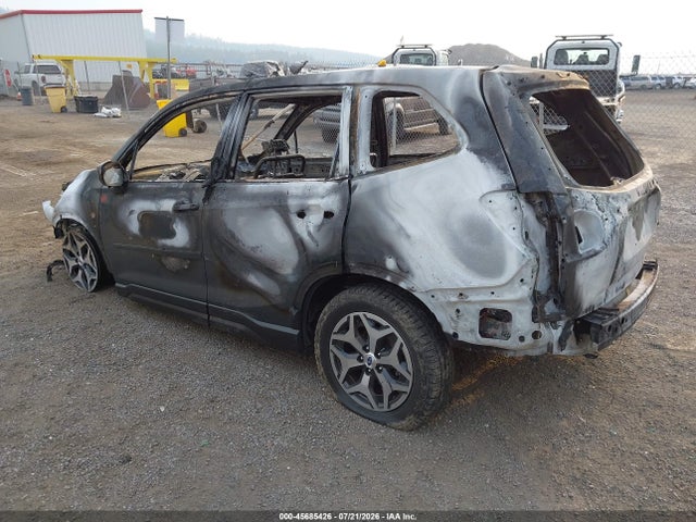 2022 Subaru Forester Premium მანქანა იყიდება აუქციონზე, vin: JF2SKAEC6NH459734, აუქციონის ნომერი: 45685426
