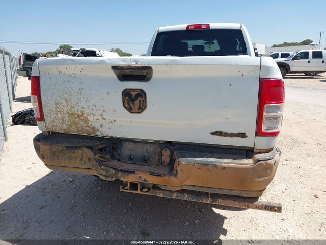 45685447 :رقم المزاد ، 3C6UR5HJ8PG631593 vin ، 2023 Ram 2500 Tradesman  4x4 8' Box مزاد بيع