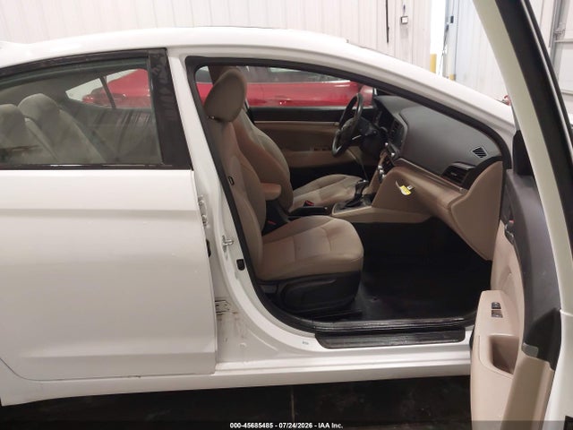 Продажа на аукционе авто 2020 Hyundai Elantra Value Edition, vin: 5NPD84LF8LH534968, номер лота: 45685485