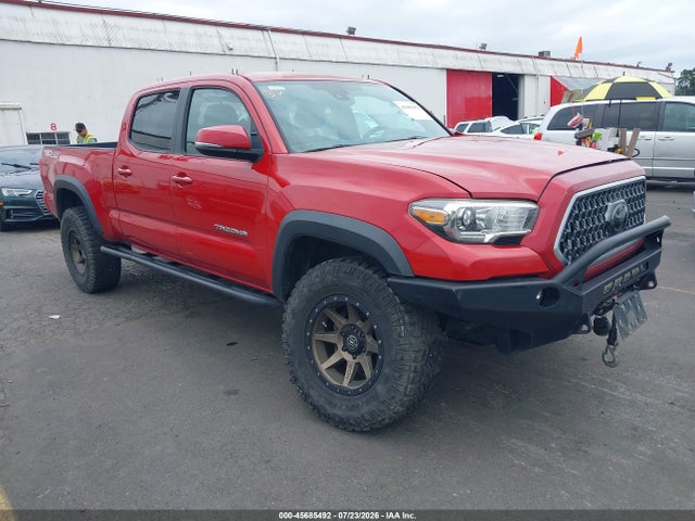Продаж на аукціоні авто 2018 Toyota Tacoma Trd Off Road, vin: 3TMDZ5BN0JM041952, номер лоту: 45685492