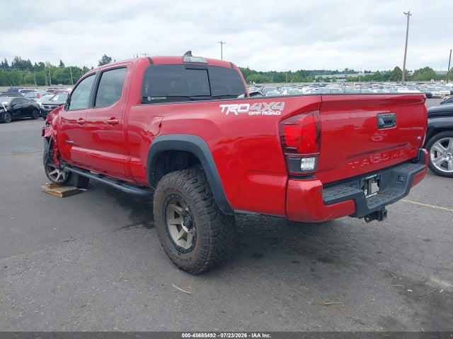 45685492 :رقم المزاد ، 3TMDZ5BN0JM041952 vin ، 2018 Toyota Tacoma Trd Off Road مزاد بيع