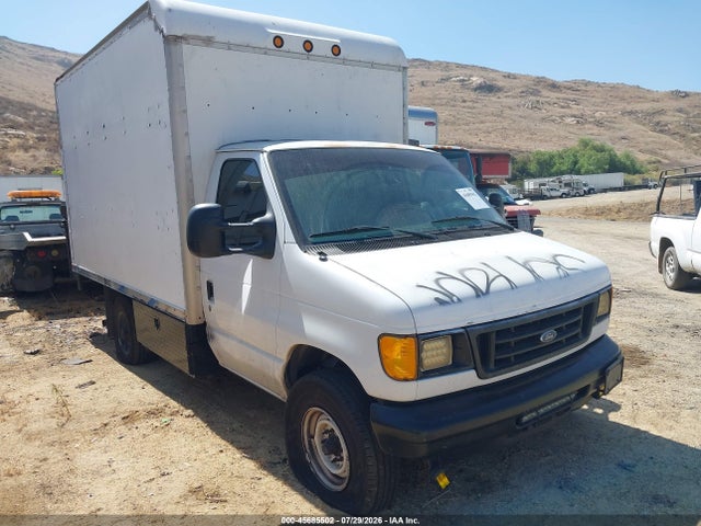 Aukcja sprzedaży 2004 Ford E-350 Cutaway Standard, vin: 1FDSE35L75HA92761, numer aukcji: 45685502
