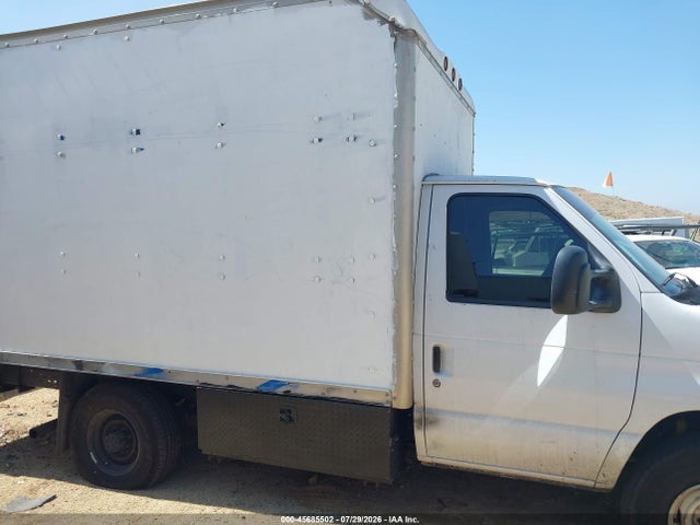 Aukcja sprzedaży 2004 Ford E-350 Cutaway Standard, vin: 1FDSE35L75HA92761, numer aukcji: 45685502