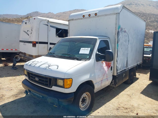 Aukcja sprzedaży 2004 Ford E-350 Cutaway Standard, vin: 1FDSE35L75HA92761, numer aukcji: 45685502
