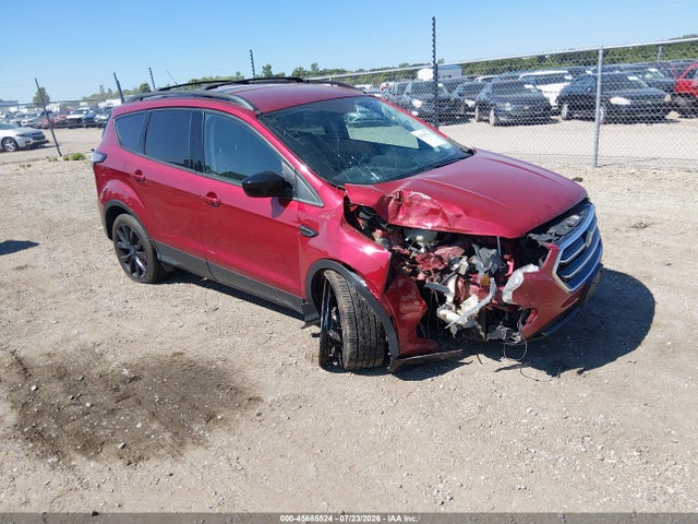 Продажа на аукционе авто 2017 Ford Escape Se, vin: 1FMCU9GD3HUB97406, номер лота: 45685524