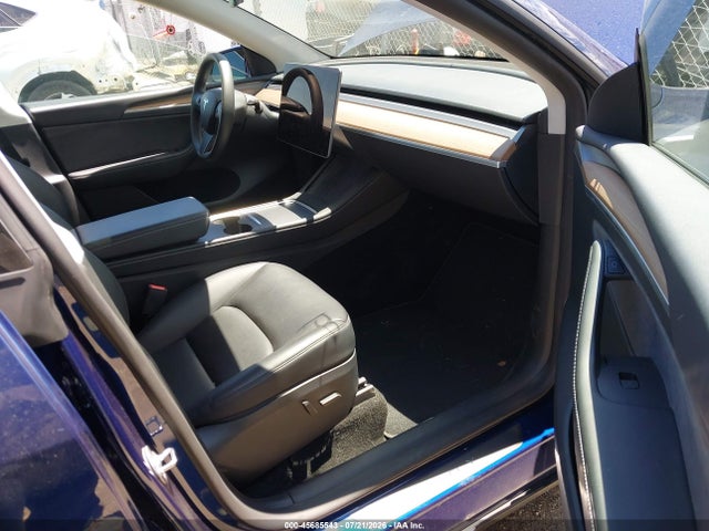 Продаж на аукціоні авто 2023 Tesla Model Y Awd/long Range Dual Motor All-wheel Drive, vin: 7SAYGDEE3PF854344, номер лоту: 45685543