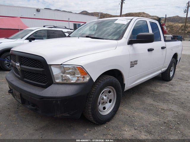 RAM 1500 Classic 2019 1C6RR7FG9KS648090 Image 2