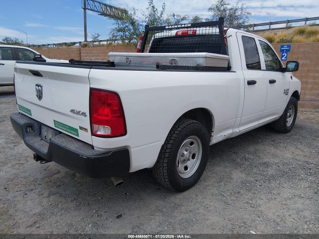 RAM 1500 Classic 2019 1C6RR7FG9KS648090 Image 4