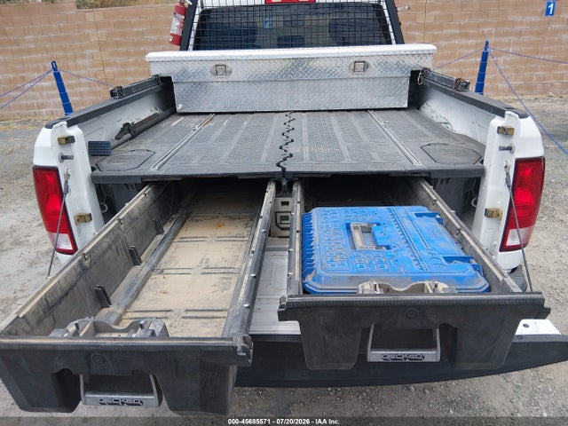 RAM 1500 Classic 2019 1C6RR7FG9KS648090 Image 12