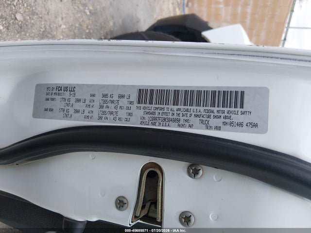 RAM 1500 Classic 2019 1C6RR7FG9KS648090 Image 9