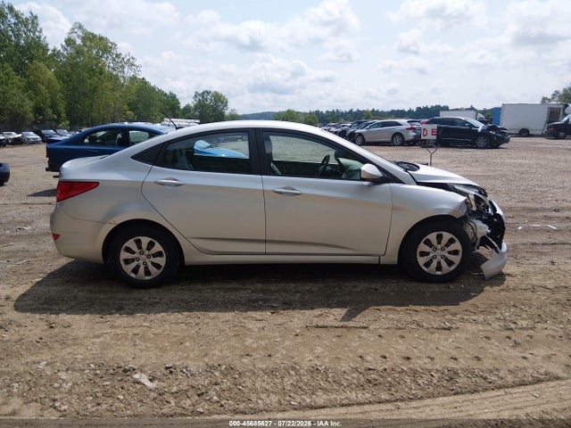 2017 Hyundai Accent Se მანქანა იყიდება აუქციონზე, vin: KMHCT4AE9HU169892, აუქციონის ნომერი: 45685627