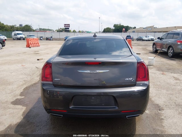 Chrysler 300 300s Awd 2018 2C3CCAGG1JH204059 Image 16