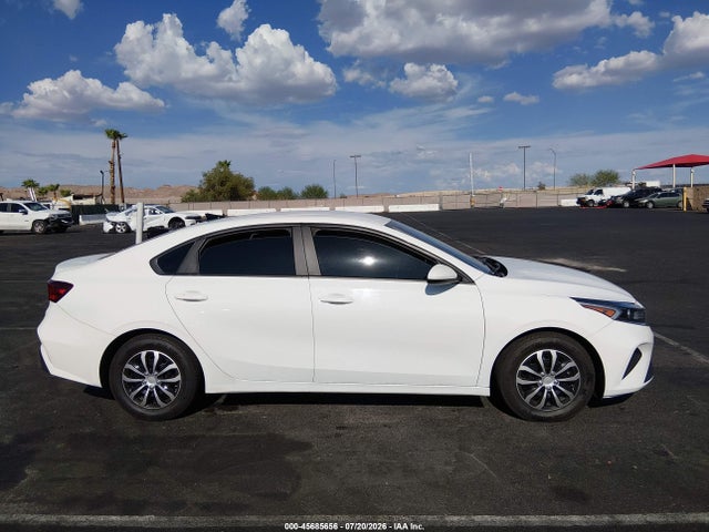 KIA FORTE LX 2024 3KPF24AD1RE706282 Image 13